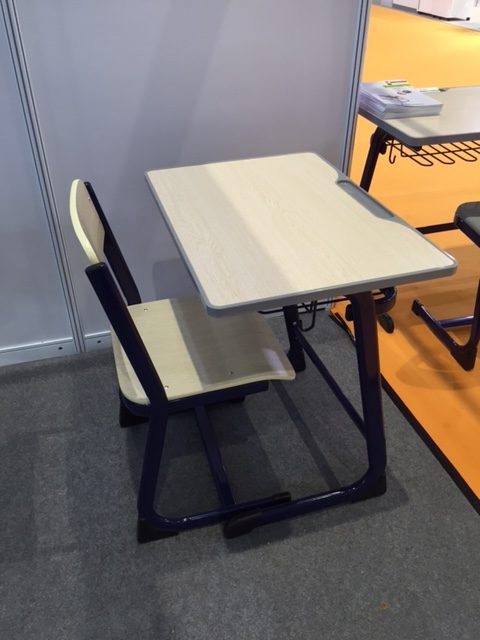 AMY STUDENT CHAIR AND DESK